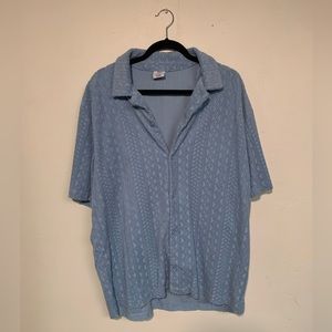 Casual Textiled Button Down